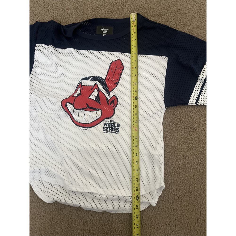 Cleveland Indians Womens Short Sleeve T-Shirt S G-III 4her By Carl Banks MLB - Picture 4 of 7